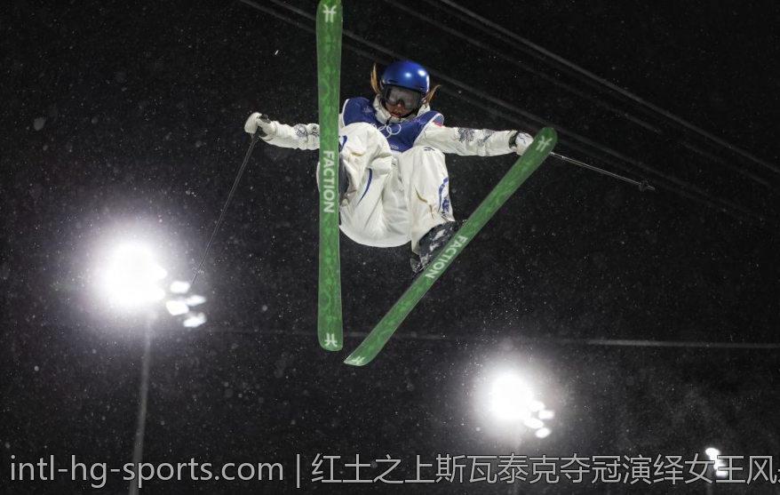 红土之上斯瓦泰克夺冠演绎女王风采